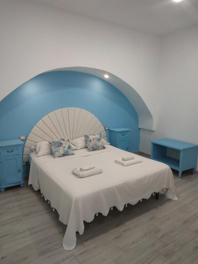 Loft sul mare Giardini Naxos Exterior foto