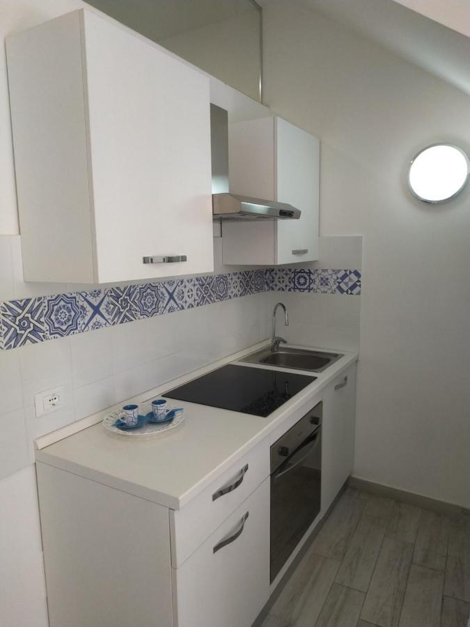 Loft sul mare Giardini Naxos Exterior foto